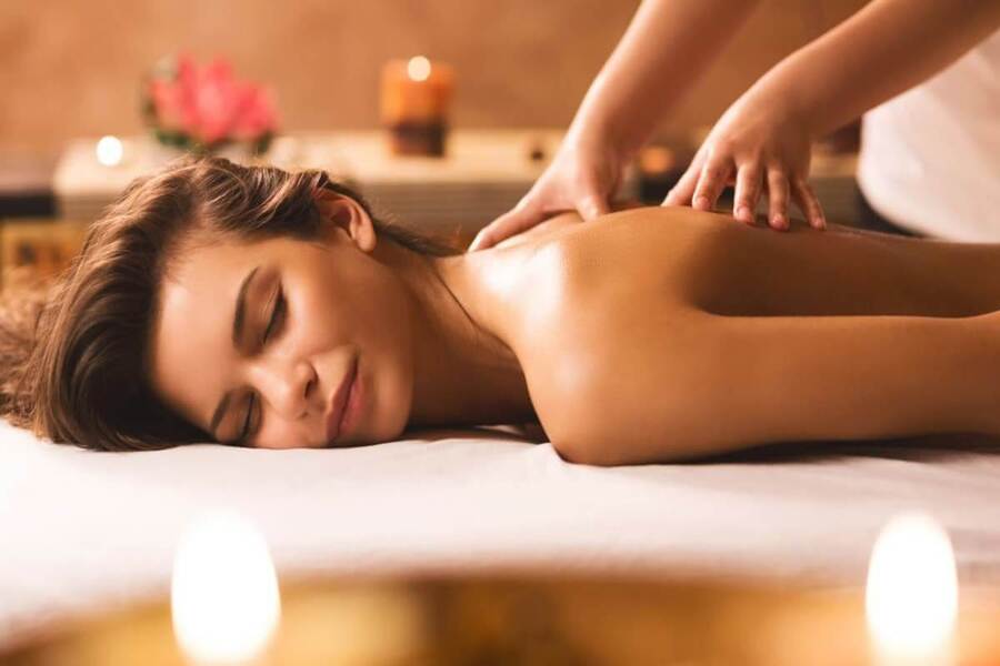 Massage là liệu pháp trị liệu được ưa chuộng.