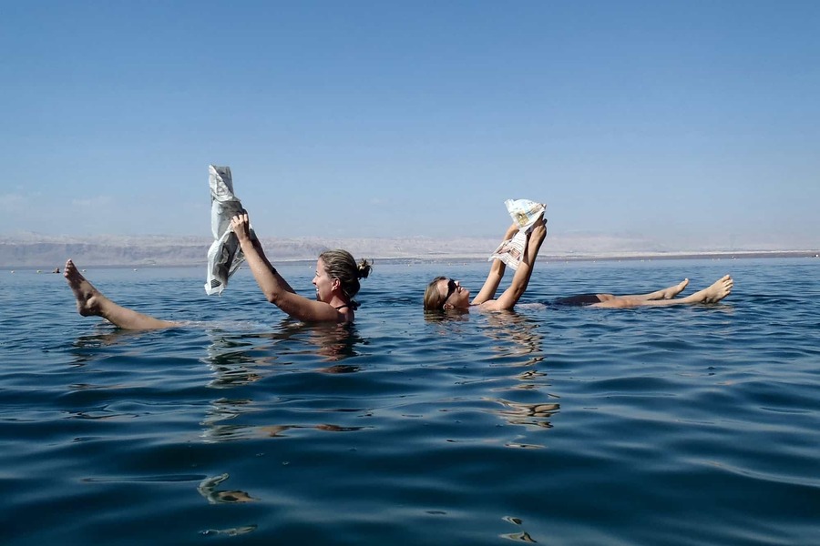 Biển Chết là địa danh nổi tiếng trên thế giới.