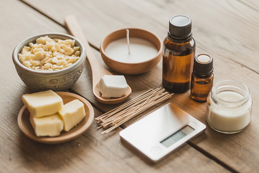Nguyên liệu làm nến massage với tinh dầu thiên nhiên