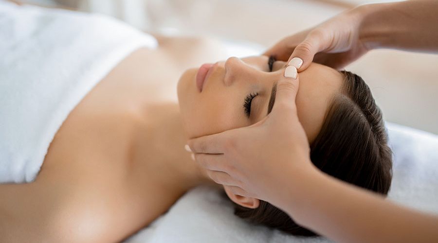 Nên massage mặt trong bao lâu?