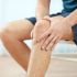 HÌnh 3. Dùng dầu Arnica xoa bóp tại xương khớp giúp giảm đau, kháng viêm