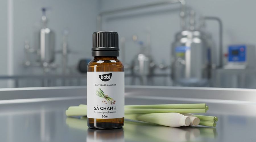 Tinh dầu sả chanh dùng cho sản xuất với chai thủy tinh và nguyên liệu sả chanh