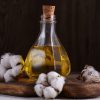 Hình 4. Dầu hạt Cotton còn giúp dưỡng da và dưỡng tóc