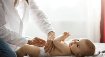 Cách Massage Cho Bé Sơ Sinh Chuẩn Yêu Thương Mỗi Ngày