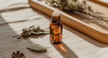 Dầu Lăn Thảo Dược: Nhỏ Gọn, Thư Giãn Nhanh, Sống Chậm Hơn